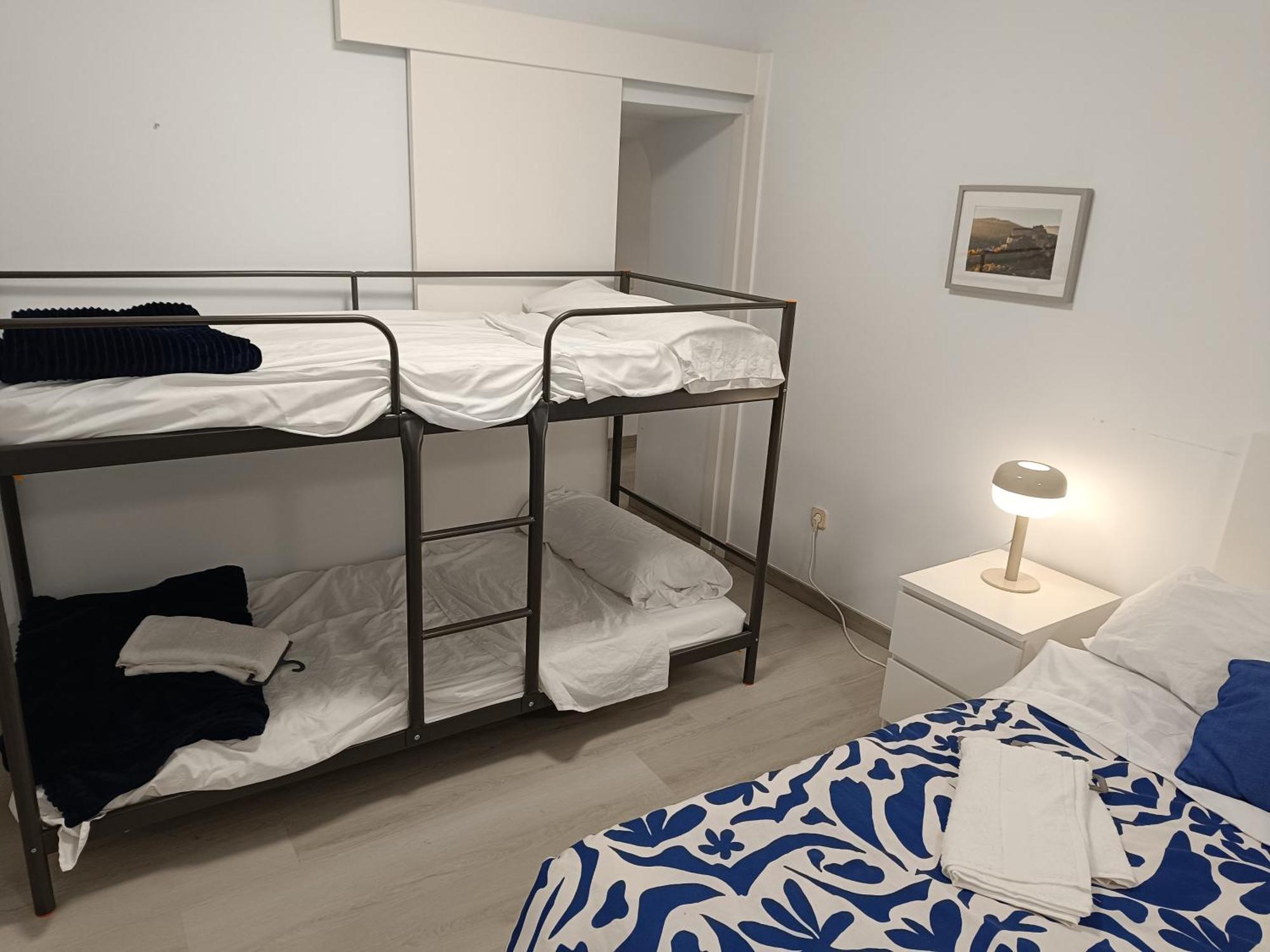 -Hostel Latimoamericano Masculino II Мадрид Экстерьер фото